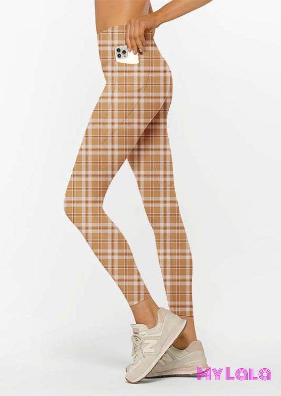 1 Curvy Pocket Leggings (Fall Flannel)