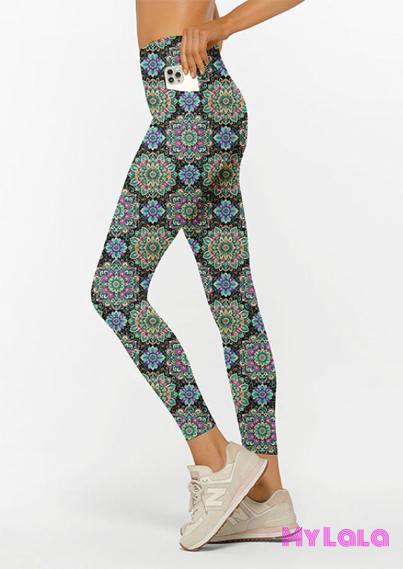 Curvy Pocketed Legging (Tea Mandala)