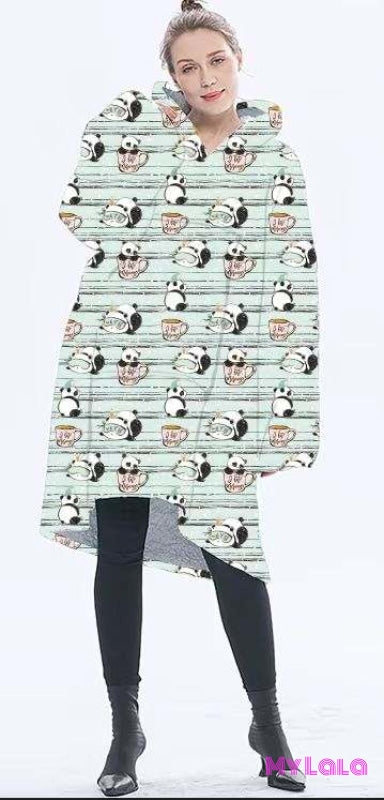 1 Blanket Hoodie (Panda)