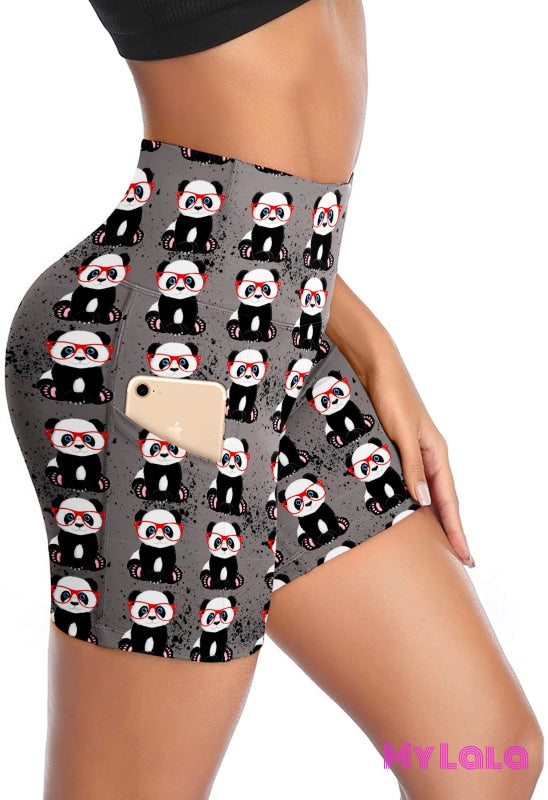 1 Curvy Pocketed Gym Shorts (Panda Panda)