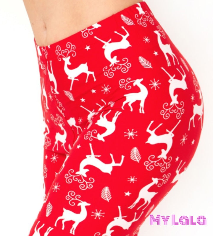 1 J327 Extra Curvy Bright Red Reindeer Silhouette (20-26)